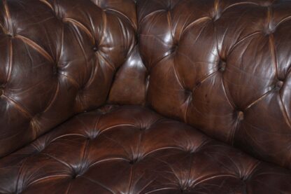 English Leather Chesterfield Sofa - Image 12
