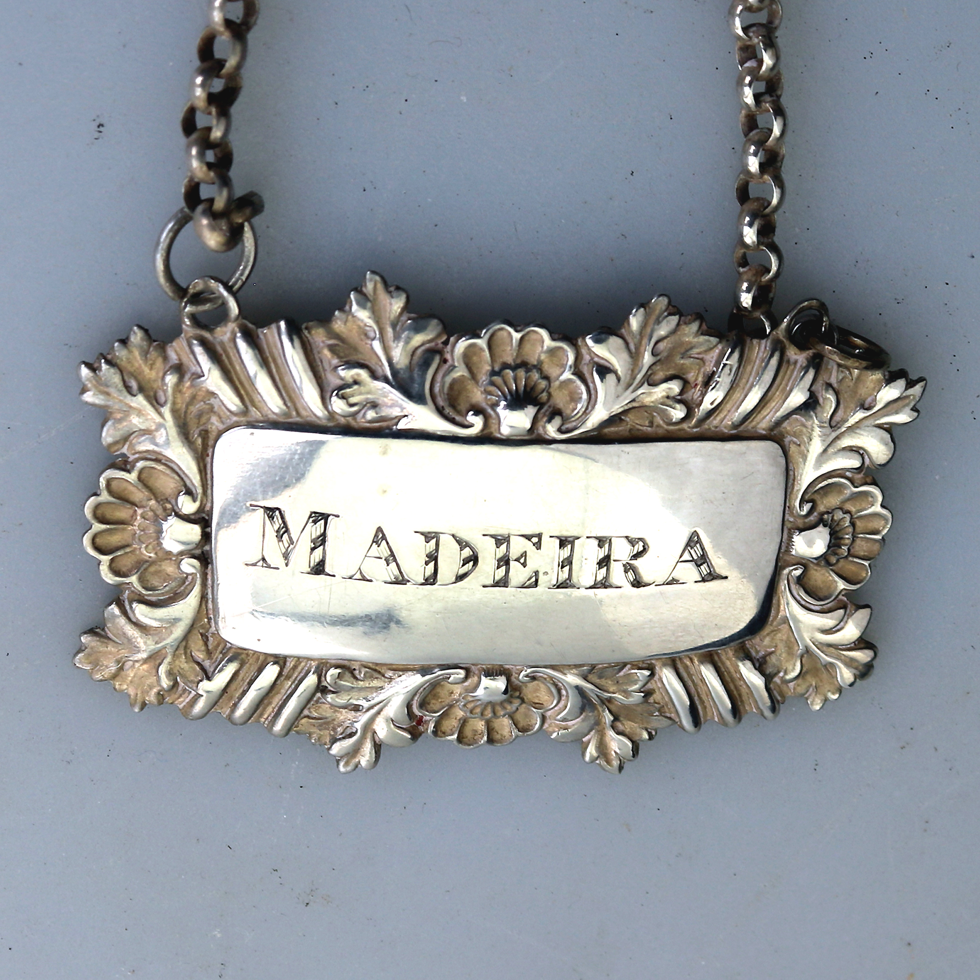 Antique Georgian solid silver Madeira pierced Decanter Label Ticket 11g C.1827