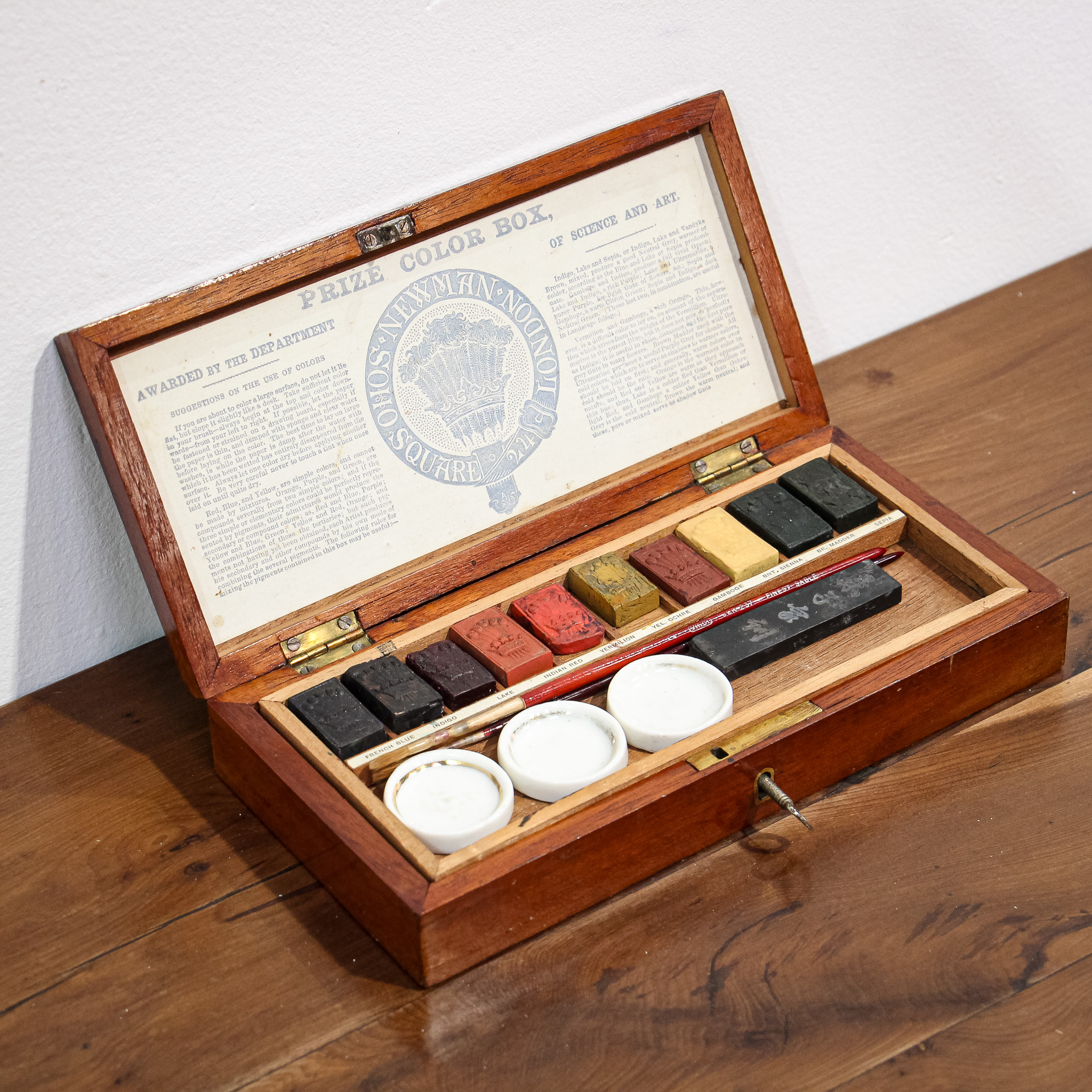 Victorian Newman ‘Prize Color’ Watercolour Box