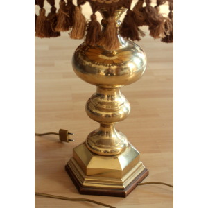 XL - Mid Century table lamp on a heavy opulent brass foot - leather lampshade - Vintage