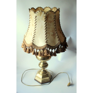 XL - Mid Century table lamp on a heavy opulent brass foot - leather lampshade - Vintage