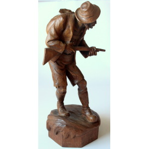 1930s - Antique handcarved wooden sculpture of a hunter
