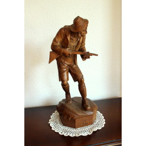 1930s - Antique handcarved wooden sculpture of a hunter