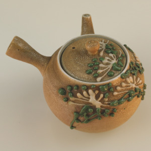 A very pretty Japanese stoneware Kyusu Teapot / Sake Pot C.20thC