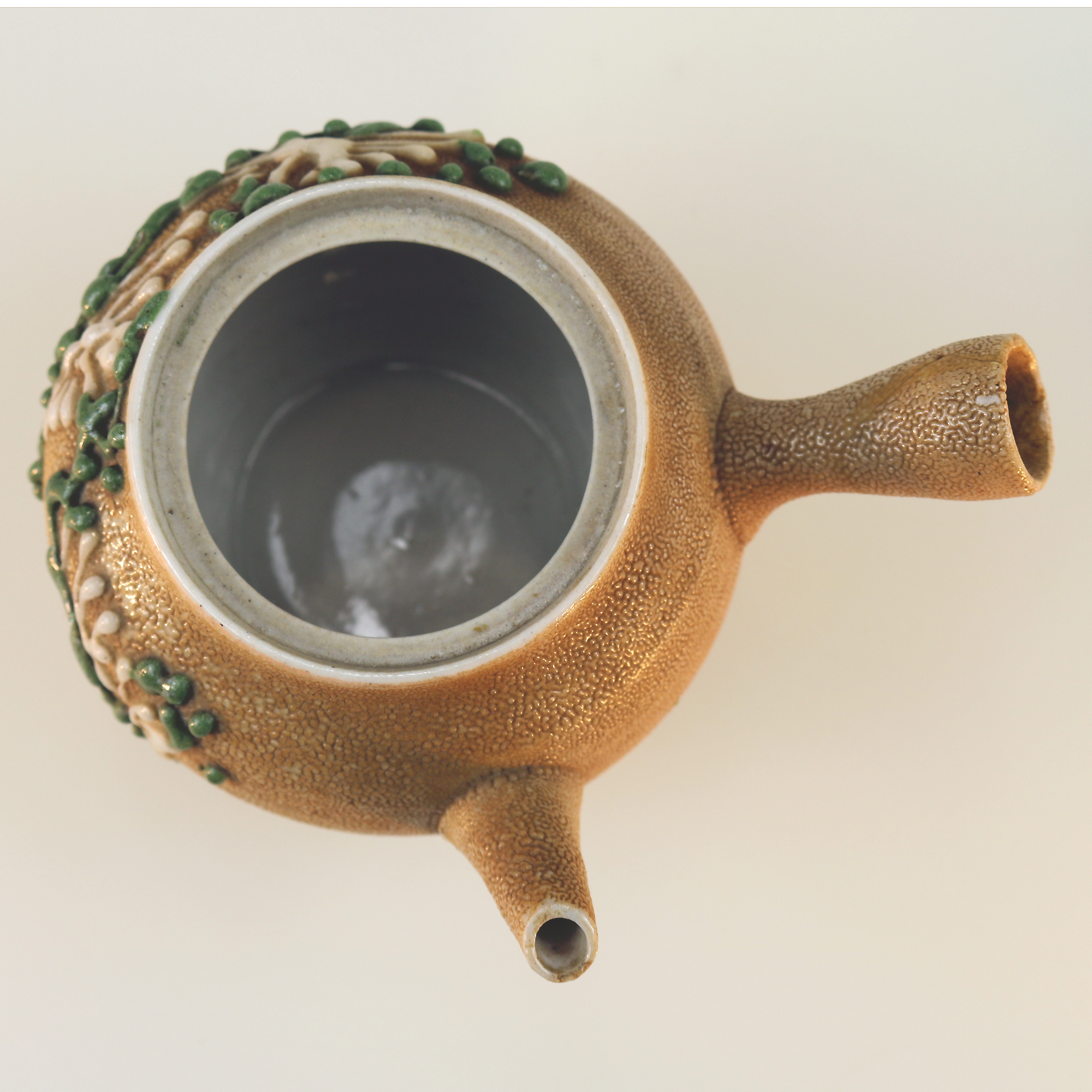 A very pretty Japanese stoneware Kyusu Teapot / Sake Pot C.20thC