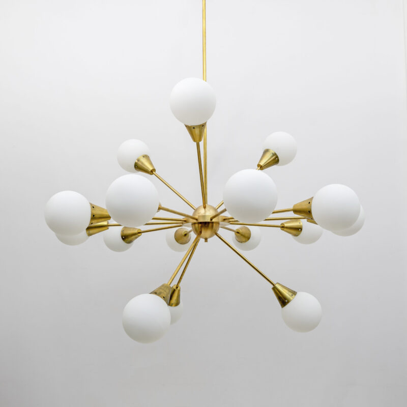 Mid-Century Modern Italian Brass and Glass Opaline Large Sputnik Chandelier, 70s