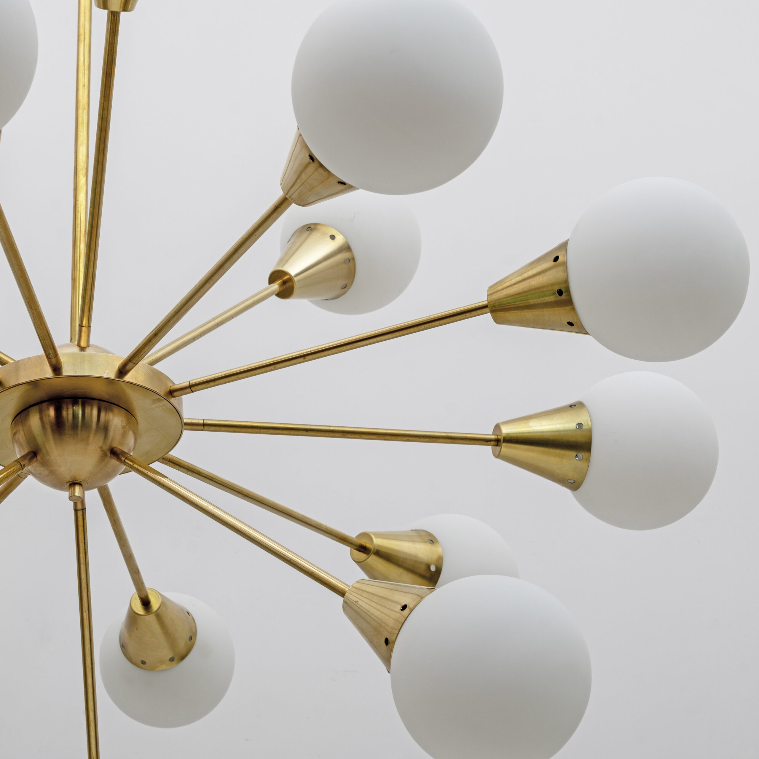 Mid-Century Modern Italian Brass and Glass Opaline Large Sputnik Chandelier, 70s