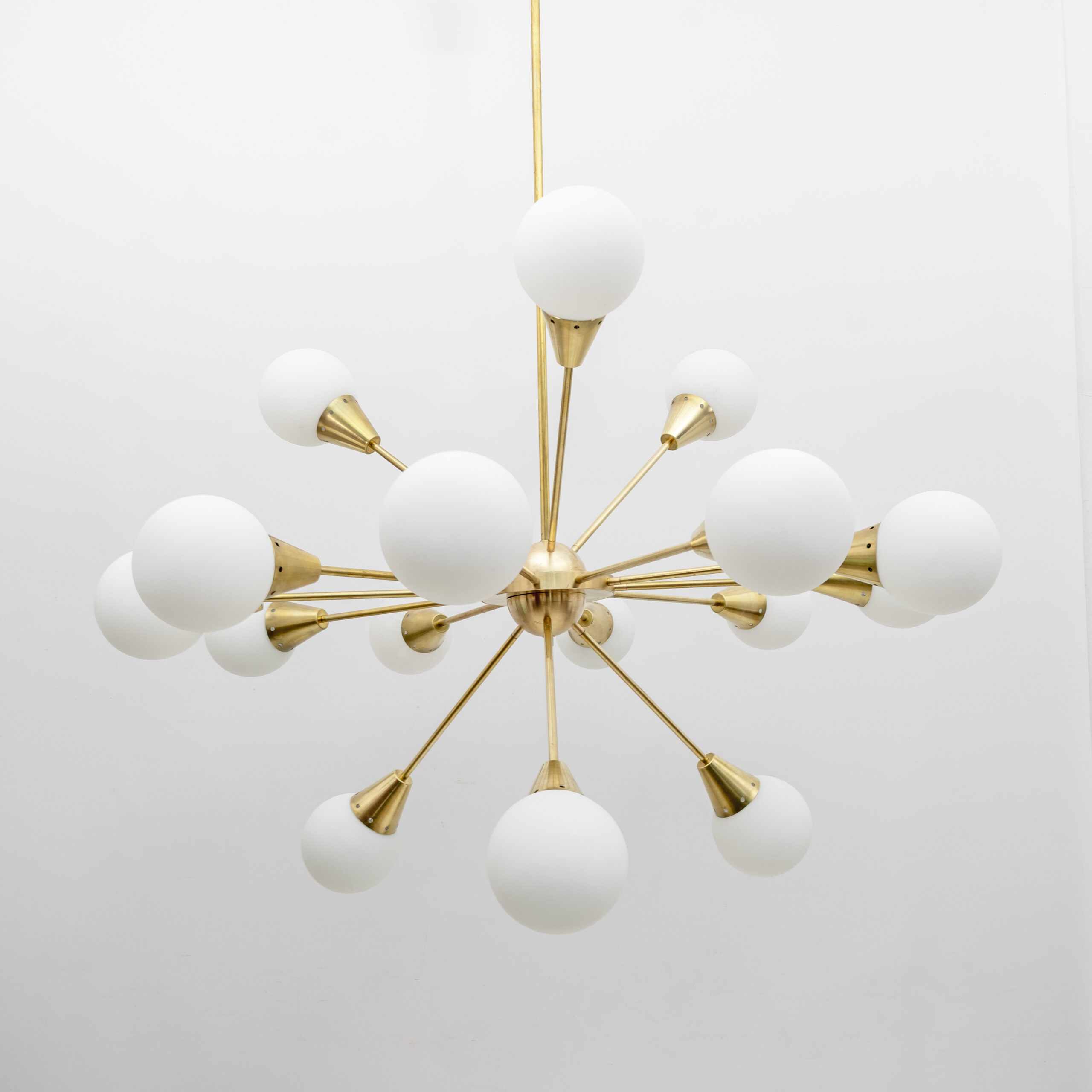 Mid-Century Modern Italian Brass and Glass Opaline Large Sputnik Chandelier, 70s
