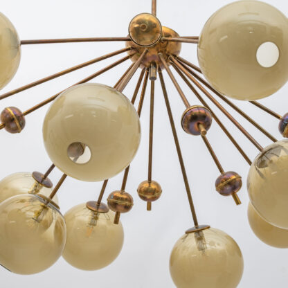 Mid-Century Italian Burnished Brass and Murano Glass Large Sputnik Chandelier - Image 8