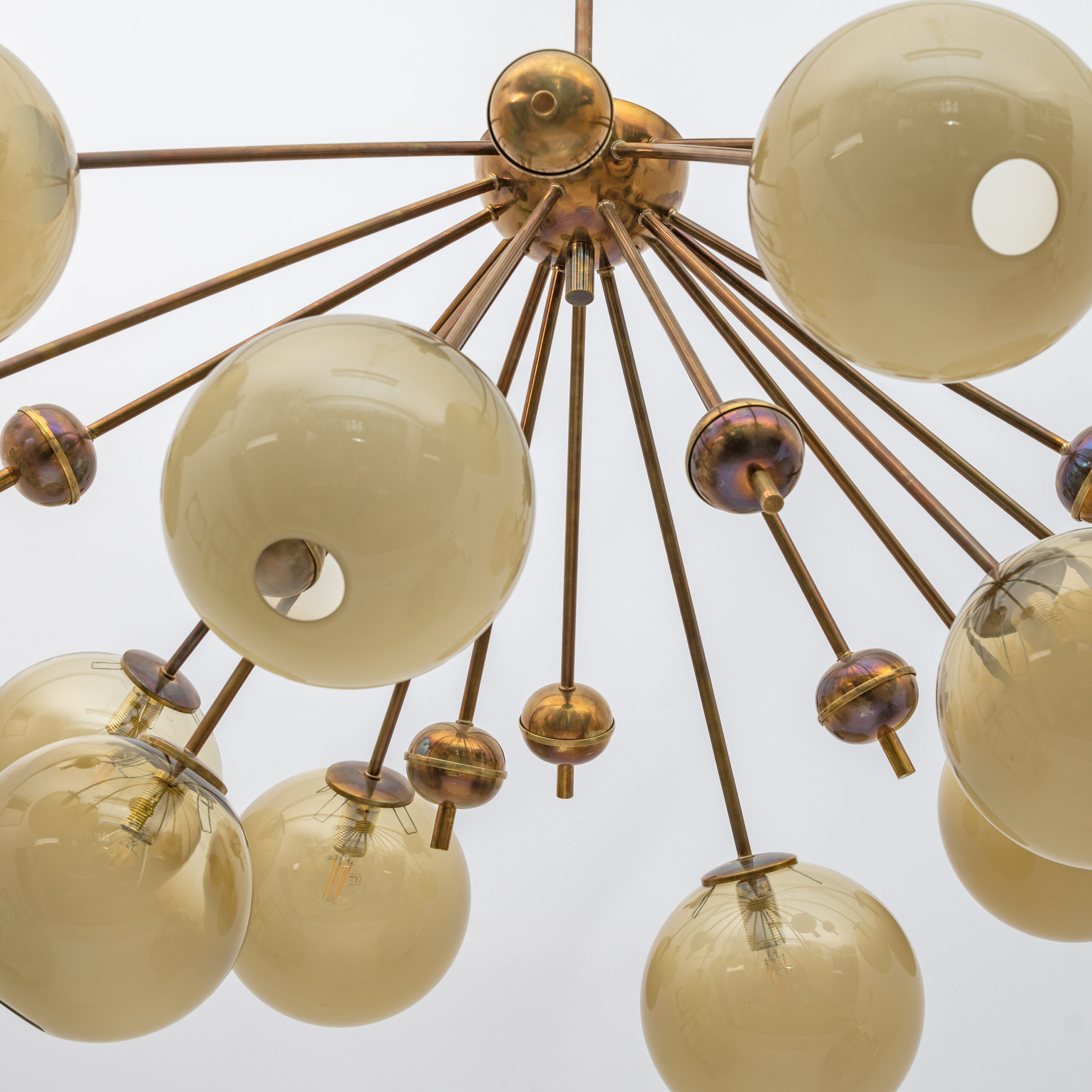 Mid-Century Italian Burnished Brass and Murano Glass Large Sputnik Chandelier