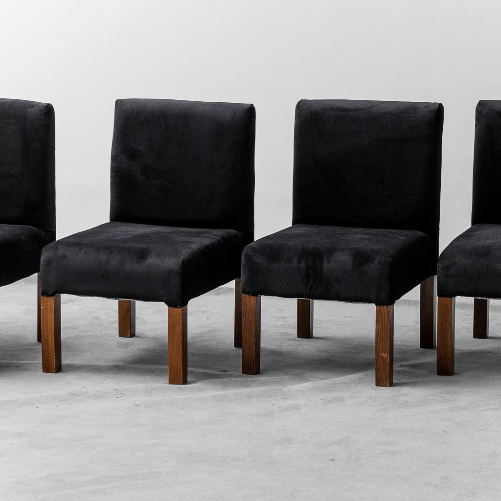 Set Of Four Wine Velvet Chairs Of The 70s Vintage Modernate