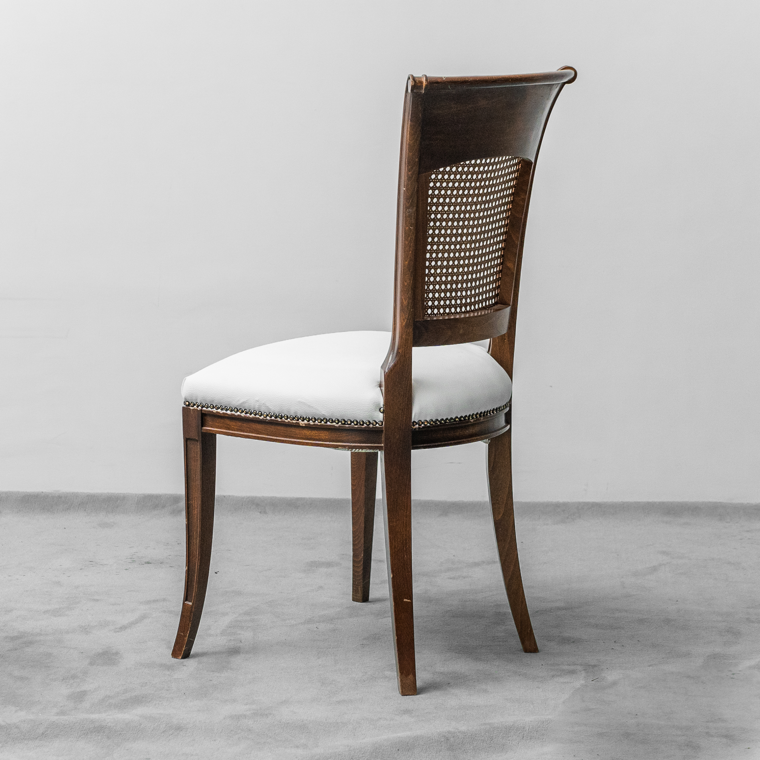 Set Of 4 White Skai Chairs Of Vienna 1950s Vintage