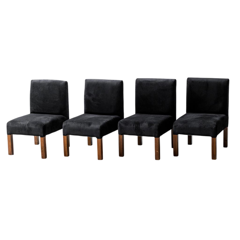 Set Of Four Wine Velvet Chairs Of The 70s Vintage Modernate