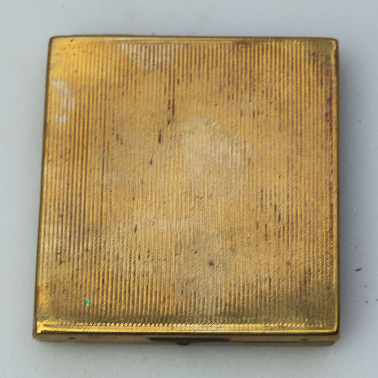 An extremely rare antique novelty suitcase enamel Compact Powder Box C.early 20thC - Image 4