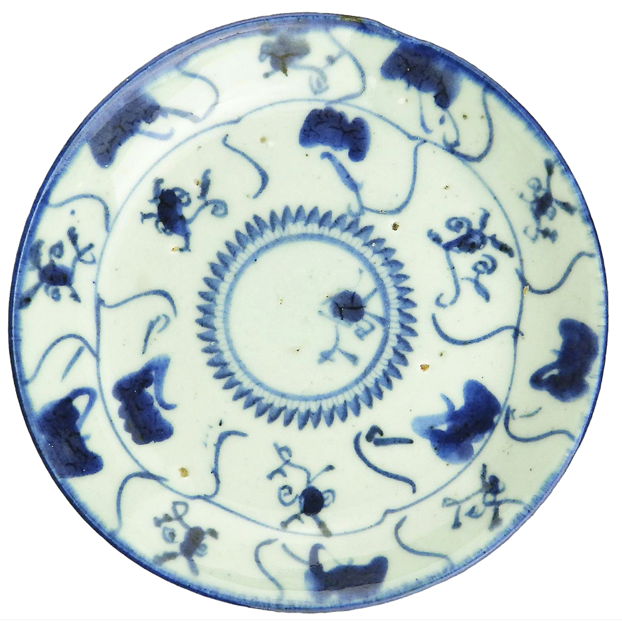 Ancient / Antique Chinese porcelain hand-painted signed Saucer Dish before 1800