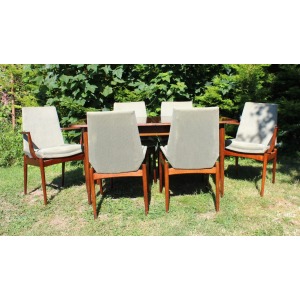 Mid Century Rosewood Dining Table and Chairs by Robert Heritage for Archie Shine