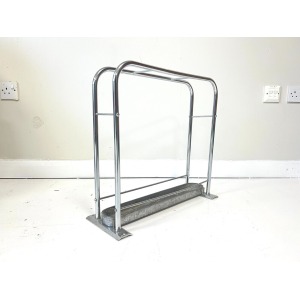 Bauhaus Style, Chrome Stick Stand