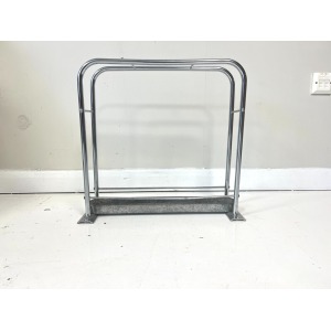 Bauhaus Style, Chrome Stick Stand