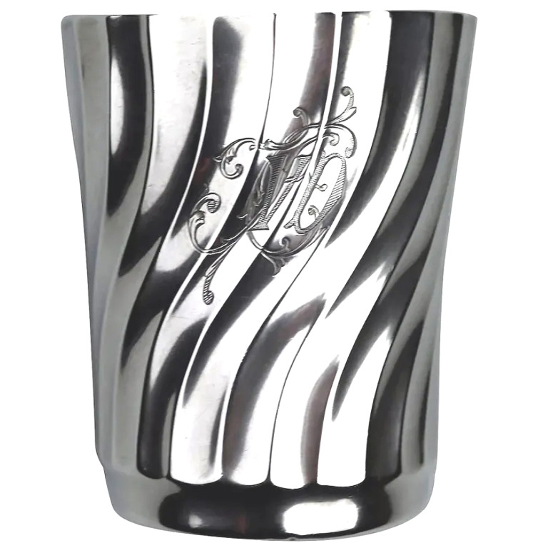A good and attractive antique 950 sterling solid silver French Beaker C.19thC