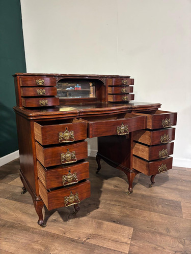 Edwardian Mahogany Gallery Back Kneehole Desk
