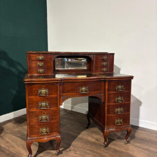 Edwardian Mahogany Gallery Back Kneehole Desk