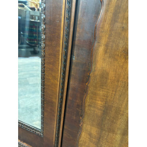 Edwardian Mahogany Wardrobe / Compactum