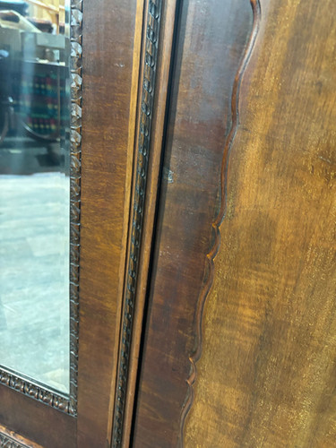 Edwardian Mahogany Wardrobe / Compactum