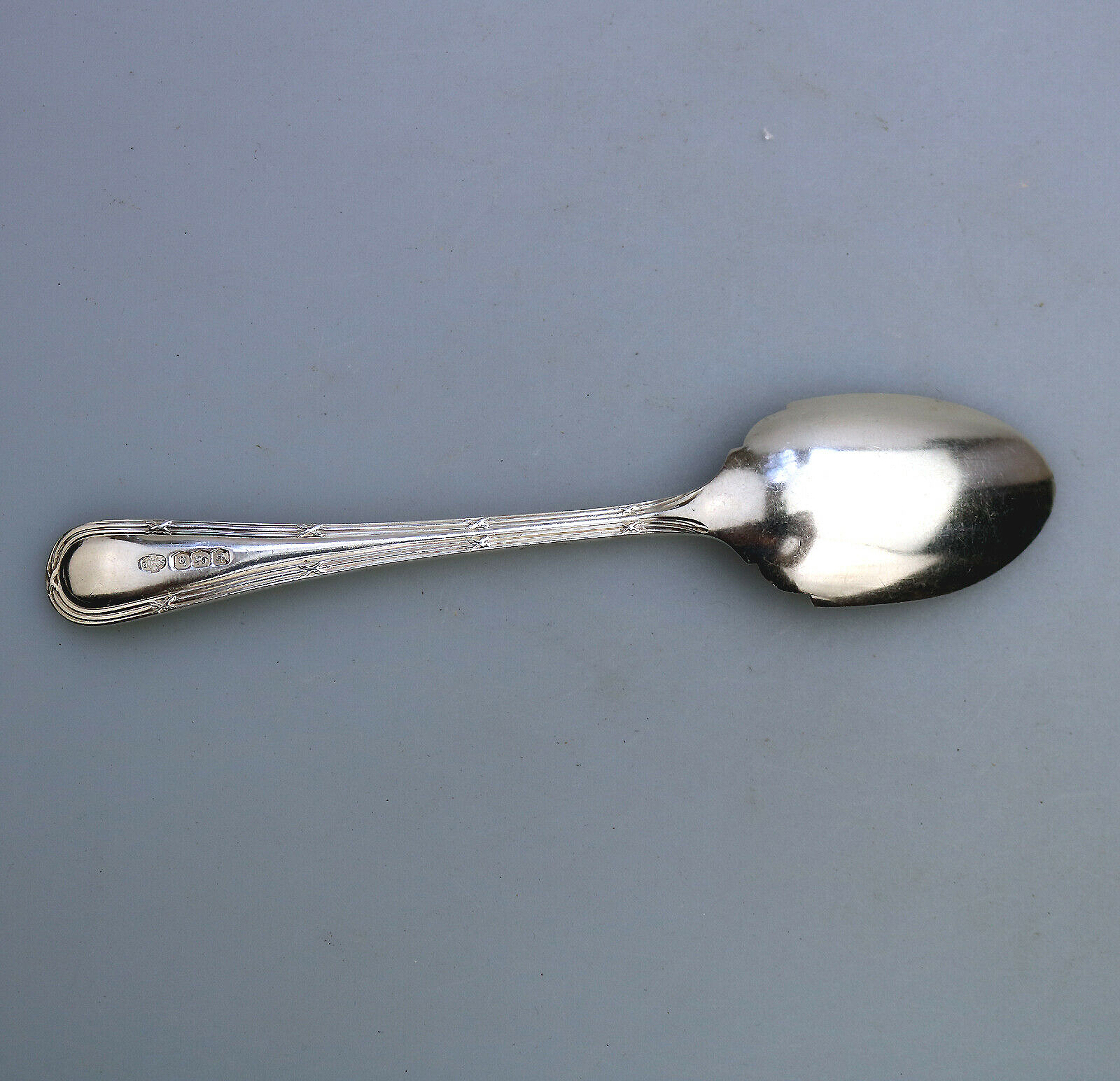 Antique solid silver English thread pattern Jam Spoon by William Hutton C.1925