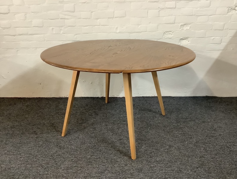 Ercol Windsor 384 Drop Leaf Dining Table In Original Natural Elm Finish.