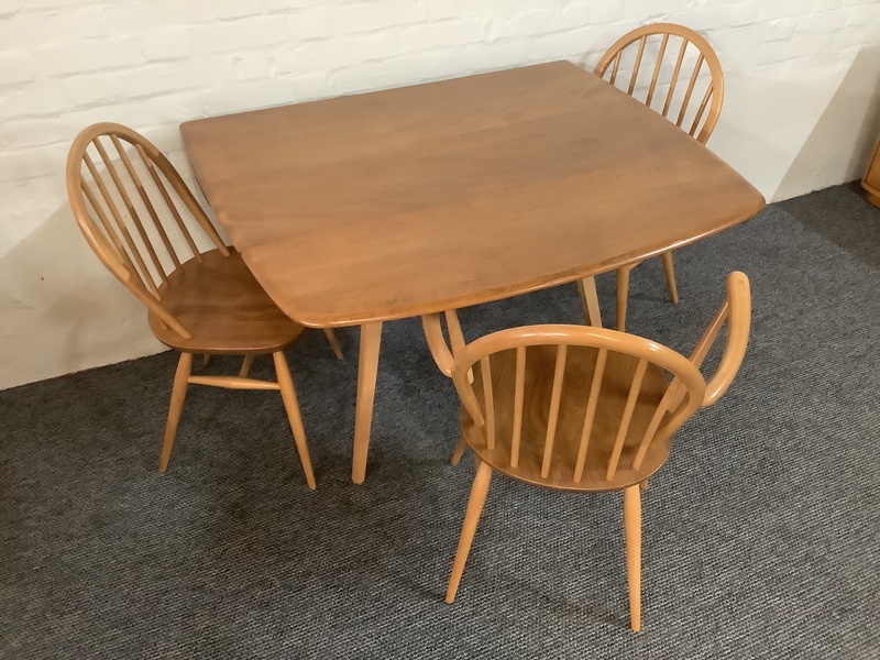 Ercol Windsor 492 Drop Leaf Dining Table In Natural Elm Finish.