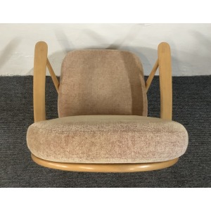 Ercol Windsor Bergere Easy Chair In Light Finish.