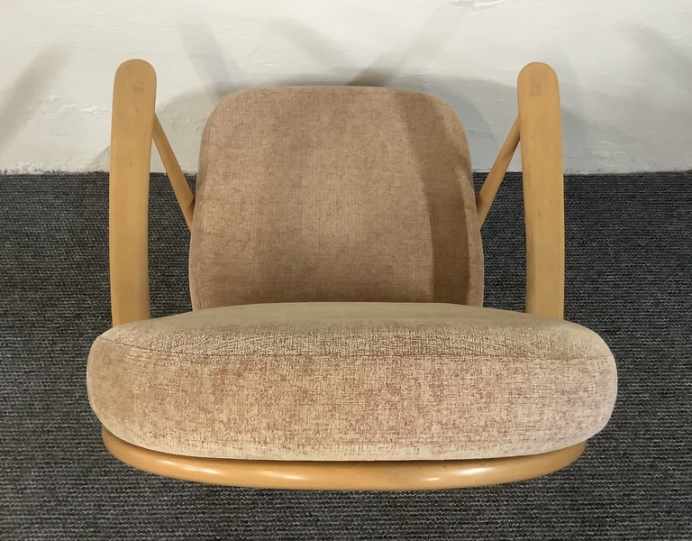 Ercol Windsor Bergere Easy Chair In Light Finish.