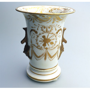 An antique Continental porcelain hand-painted scenic Vase C.early 19thC