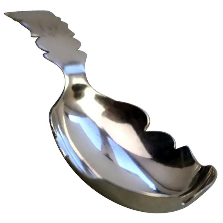 A rare antique Georgian English solid silver Thomas James Caddy Spoon C.1829