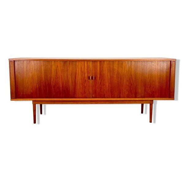 Jens Quistgaaed Sideboard For Peter Lovig Nielsen.
