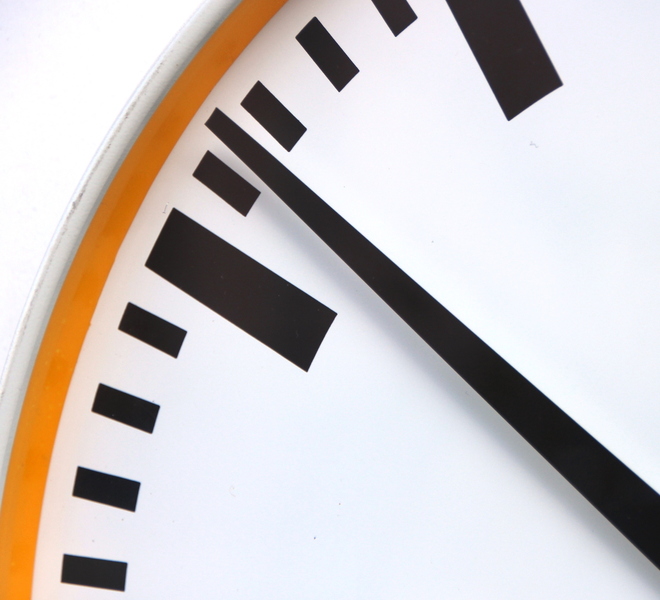 Large 41.5cm Midcentury Original Industrial Wall Clock Factory. Fully Guaranteed