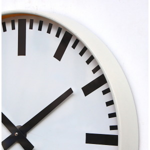 Large 41.5cm Midcentury Original Industrial Wall Clock Factory. Fully Guaranteed