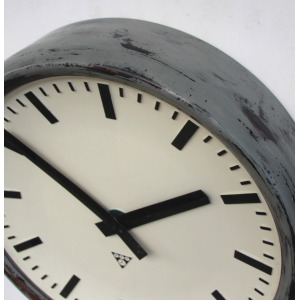 Large 49cm Midcentury Original Industrial Wall Clock Factory. Fully Guaranteed