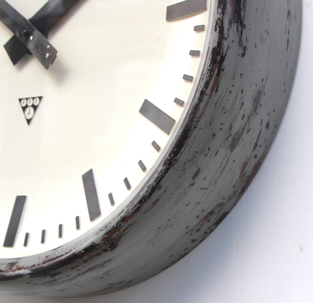 Large 49cm Midcentury Original Industrial Wall Clock Factory. Fully Guaranteed