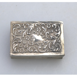 An antique Art Nouveau English solid silver repousse Matchbox Cover C.1904