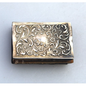 An antique Art Nouveau English solid silver repousse Matchbox Cover C.1904