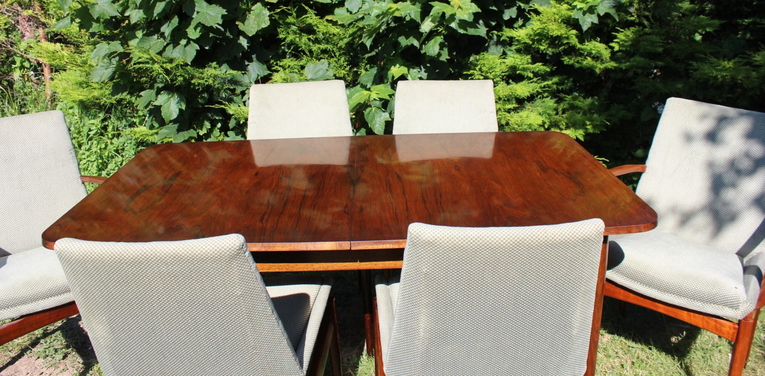 Mid Century Rosewood Dining Table and Chairs by Robert Heritage for Archie Shine