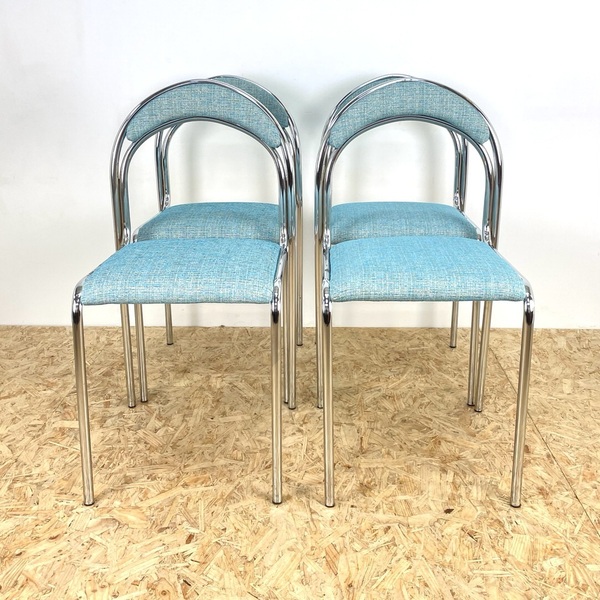Mid Century Chrome Dining Chairs.
