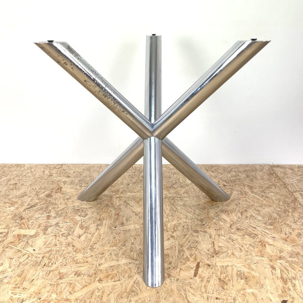 Mid Century Dining Table By Roche Bobois.