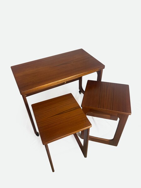 Mid Century Modern McIntosh Teak Tri Form Extendable Nest Of Tables, Vintage Furniture, Teak Wood, Trio Of Tables.
