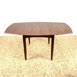 Mid Century Table And Chairs By Elliotts Of Newbury