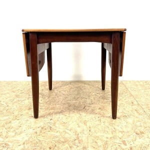Mid Century Table And Chairs By Elliotts Of Newbury
