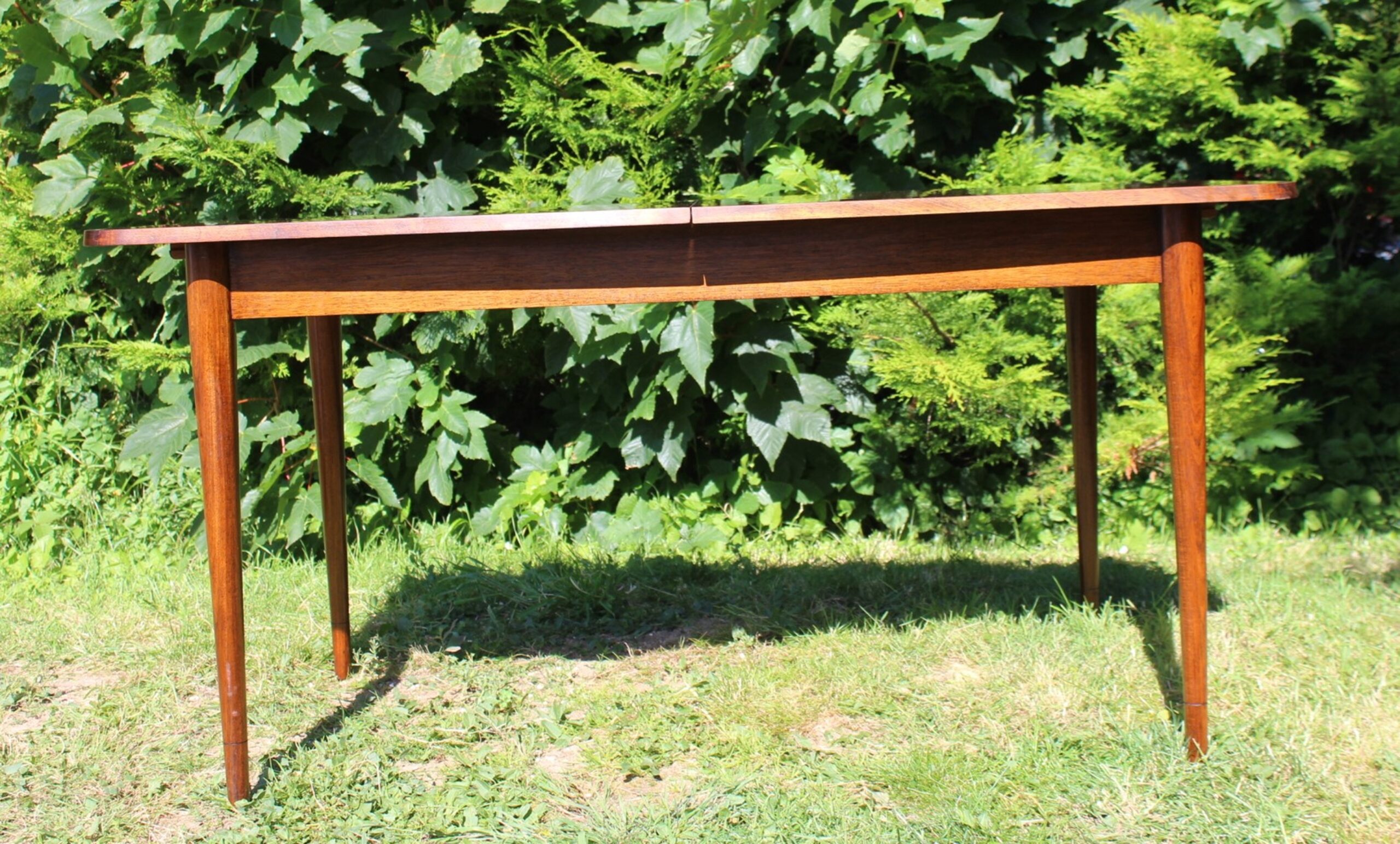 Mid Century Rosewood Dining Table and Chairs by Robert Heritage for Archie Shine