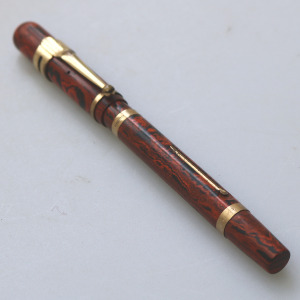 A good antique Swan Mabie & Todd Marbled Fountain Pen 9ct Gold & 14ct Nib C.1929