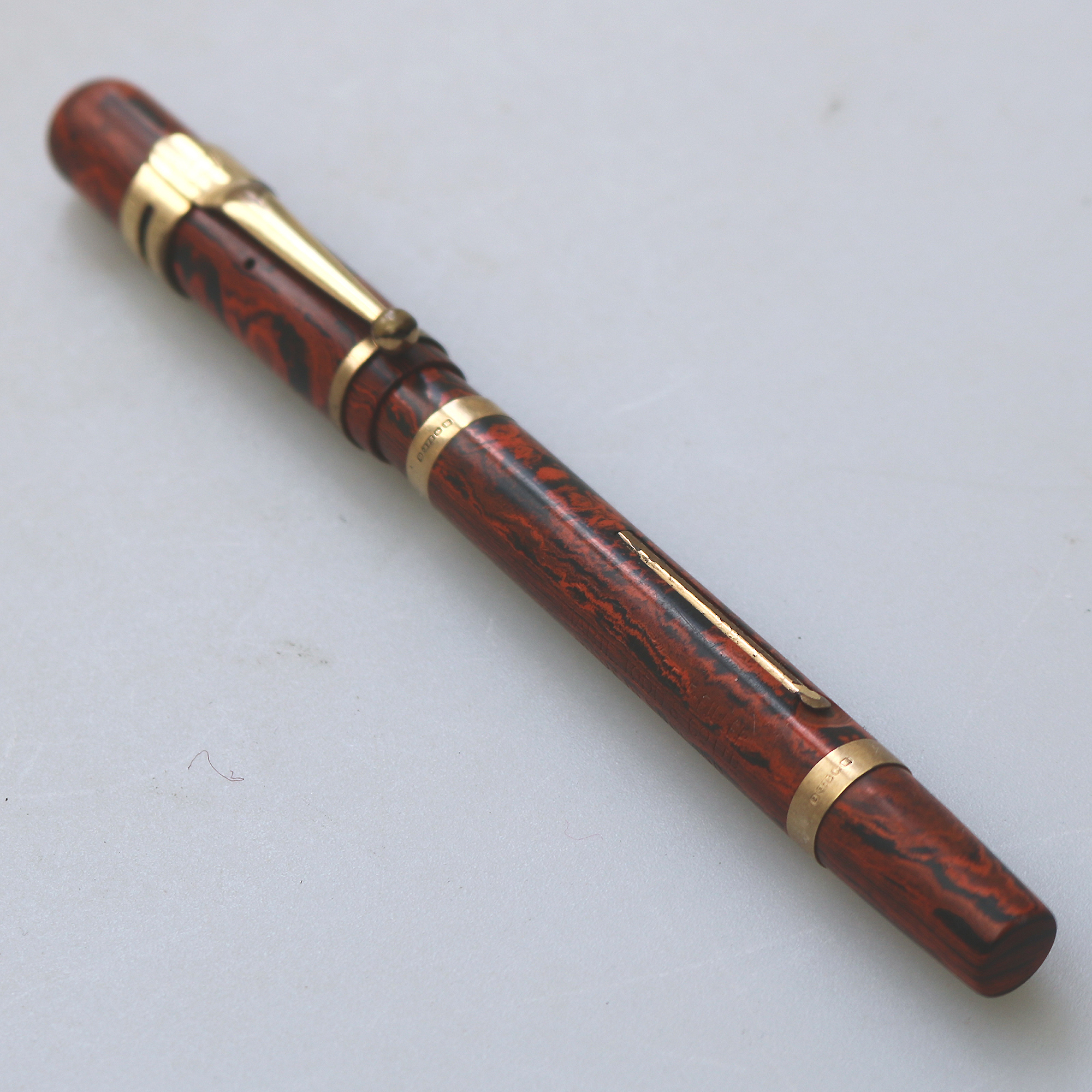 A good antique Swan Mabie & Todd Marbled Fountain Pen 9ct Gold & 14ct Nib C.1929